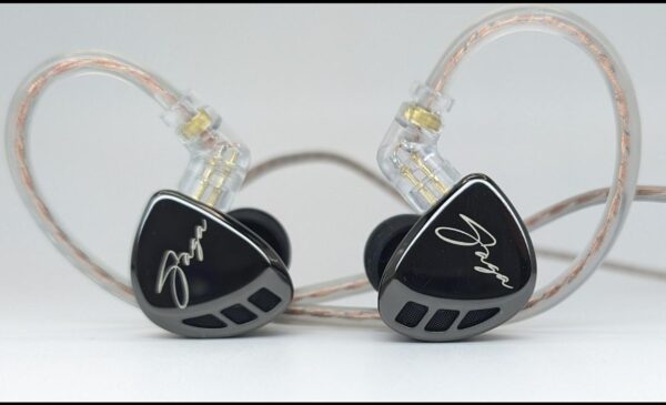Auriculares kz Saga Version Balanceada con microfono